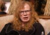 Dave Mustaine Buys Megadeth CD At Target In Photo
