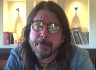 Melissa auf der Maur Details Dave Grohl’s Romantic Skills