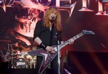 Taylor Swift Looks Like Dave Mustaine In New Photos